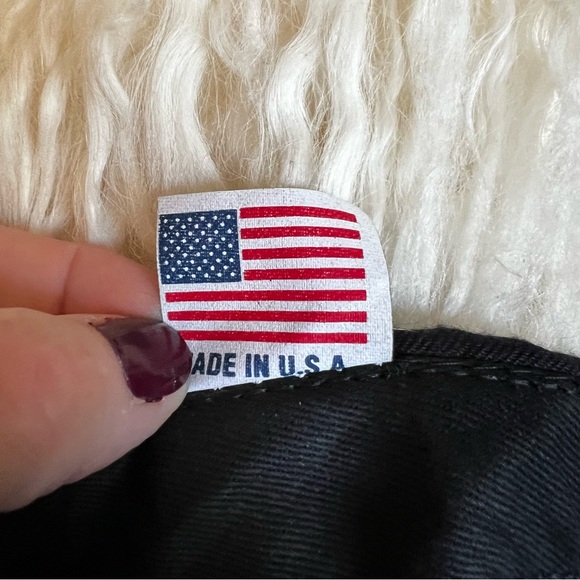 SnapBack USS Dubuque (LPD-8) Hat - Picture 5 of 5